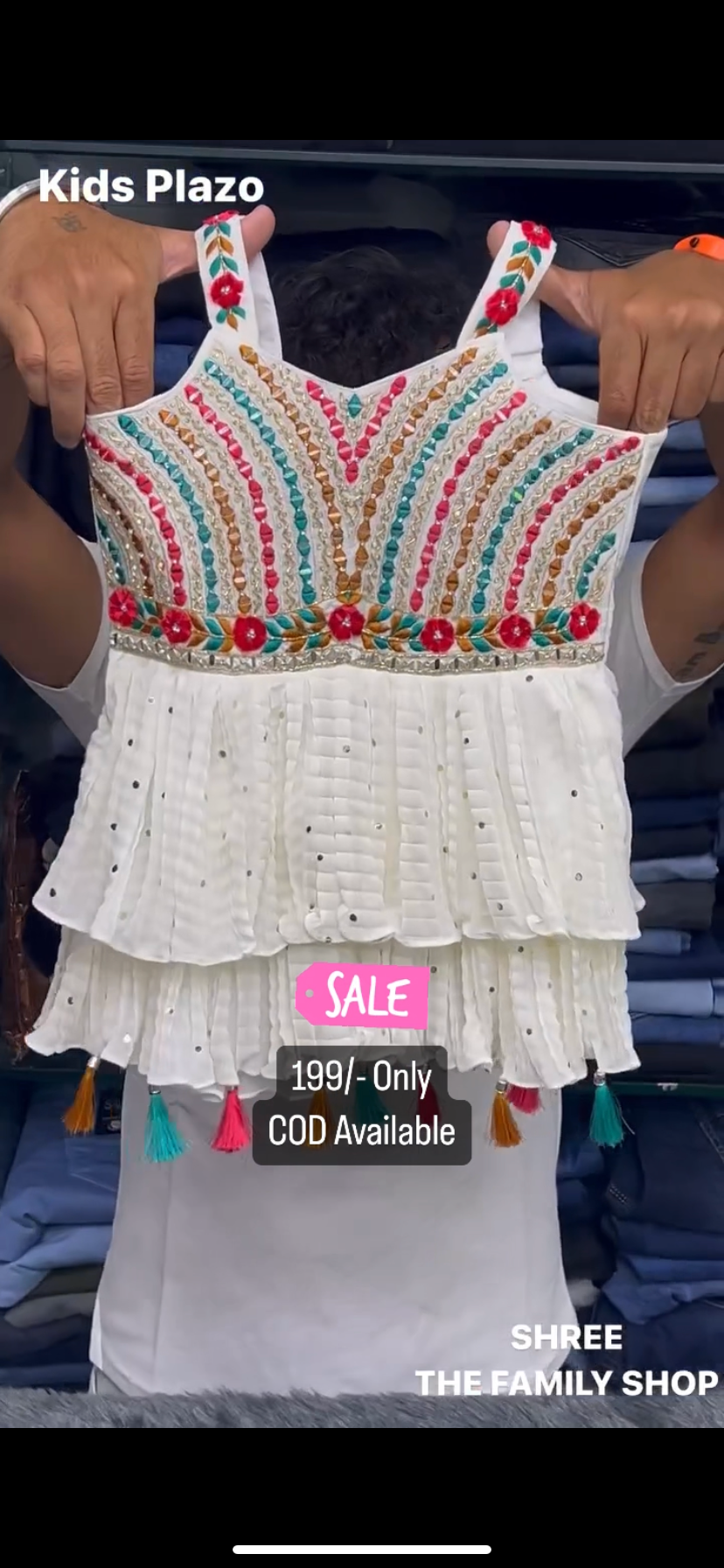 ad1dff_299952f04b8145a08fadde889173a738_mv2.png White Color Embroidered Plazzo Suit For Kids On Sale