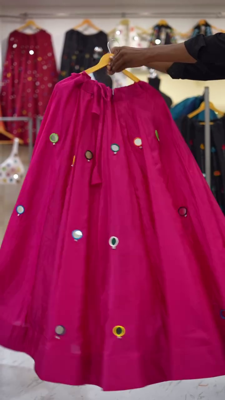 Black And Pink Embroidered Thread Work Sleeveless Ready to Wear Lehenga Choli - Image 9