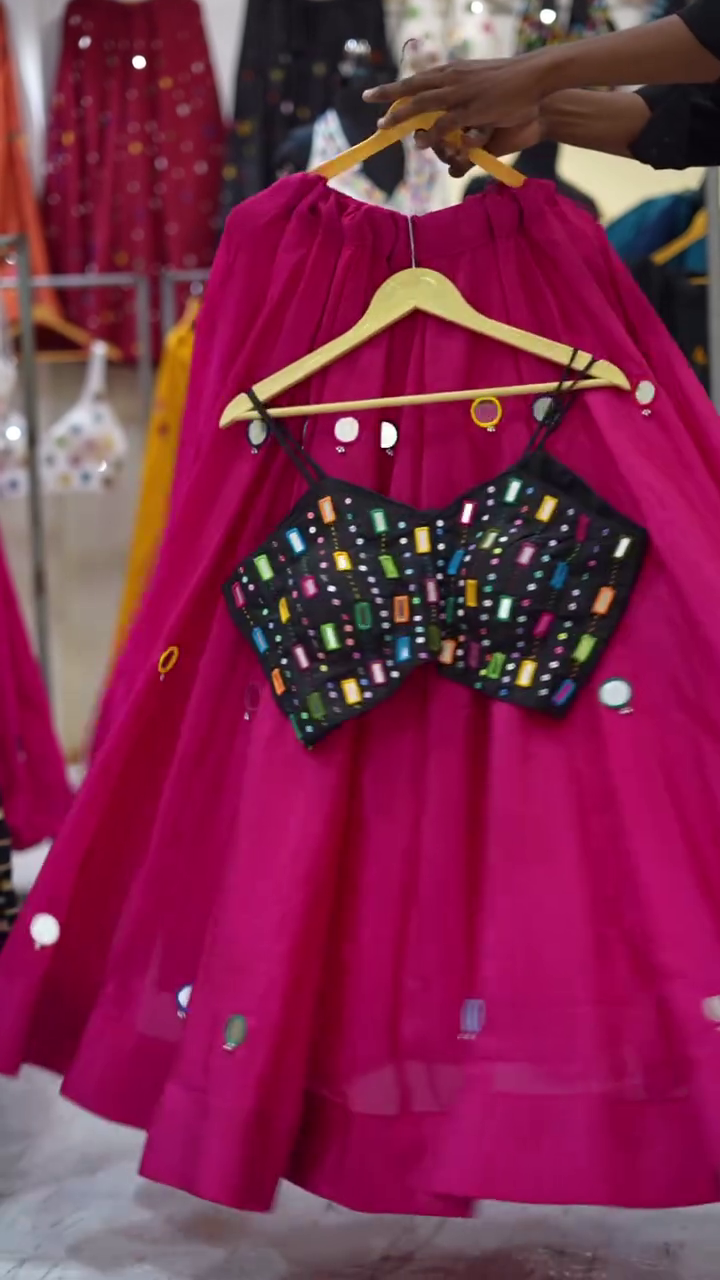 Black And Pink Embroidered Thread Work Sleeveless Ready to Wear Lehenga Choli - Image 4