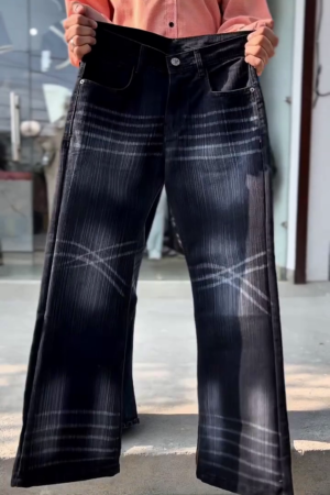 Men Wide Leg Mid-Rise Mildly Distressed Heavy Fade Jeans