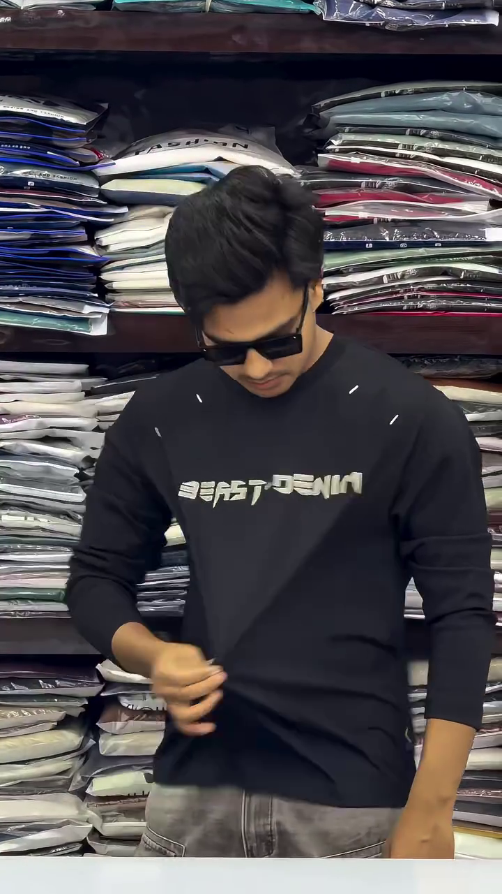 Men Red Printed Lifestyle Sweatshirt - Image 4